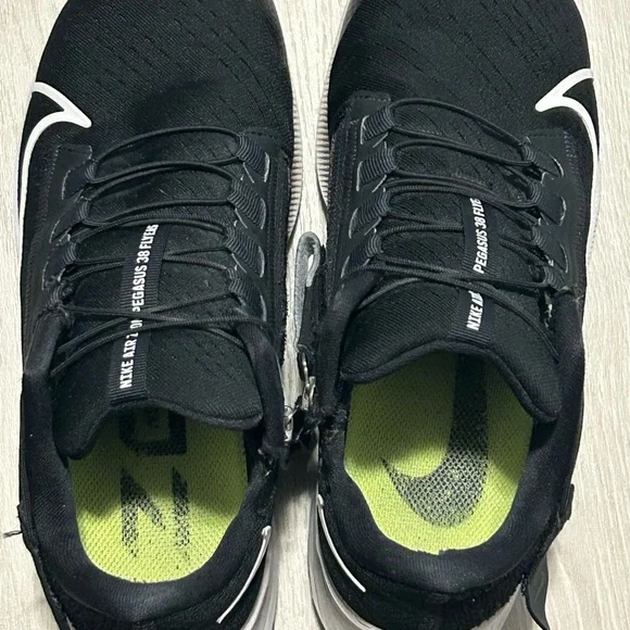 Nike Black Athletic Shoes with Lime Green Insoles - Picture 2 of 5